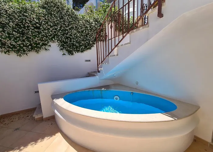 Casa La Rosa Апартаменты Капри